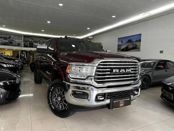 RAM 3500 6.7 I6 TURBO DIESEL LIMITED LONGHORN CD 4X4  AUTOMÁTICO